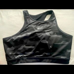 Nike Leather Camouflage Sports Bra Size L (Like New)